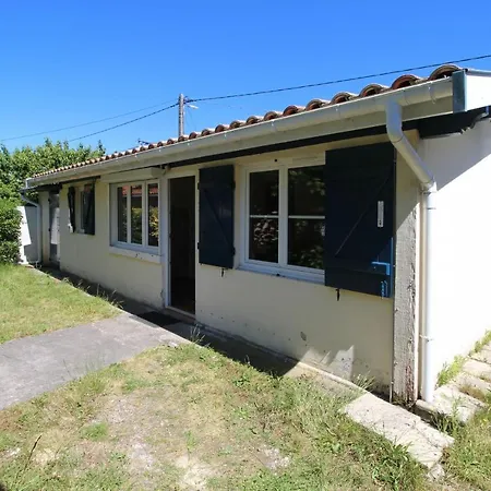 Petite Maison 2 Chambres 4 Personnes *