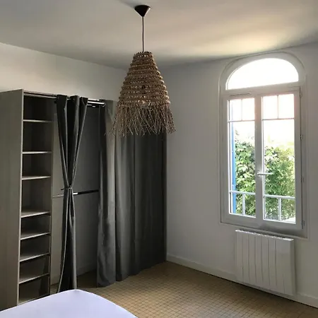 Petite Maison 2 Chambres 4 Personnes * Andernos-les-Bains