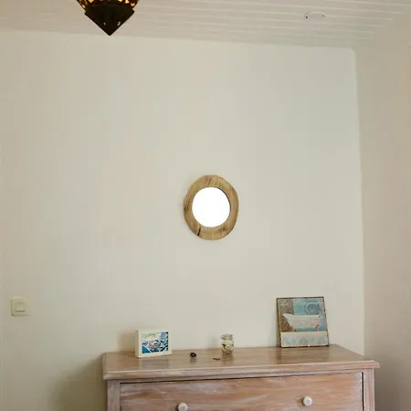 Petite Maison 2 Chambres 4 Personnes * Andernos-les-Bains